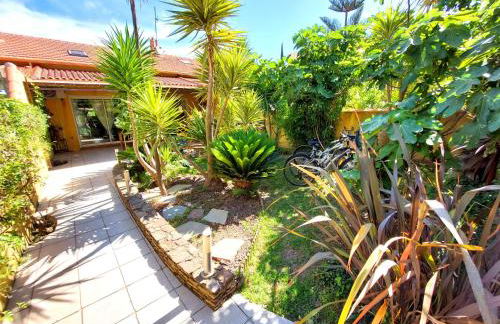 La Maison Pitok à 400m de la plage - Foto 13