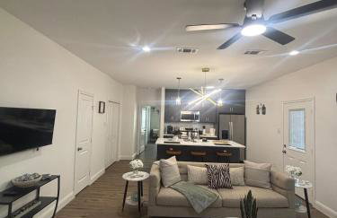 The Elizabeth at Panther City - Foto 37