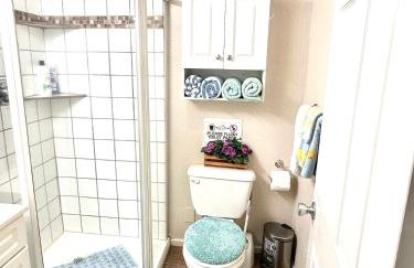 Emerald City Studio Suite - Photo 24