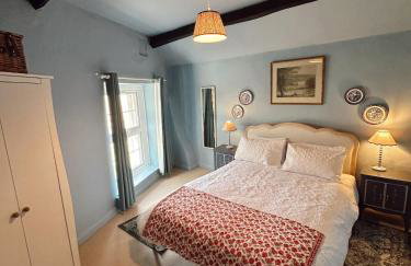 Chatsworth Edge Apartment - Photo 1