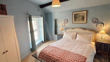 Chatsworth Edge Apartment - Photo 1