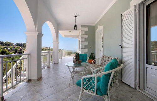 Christine's House - Photo 4