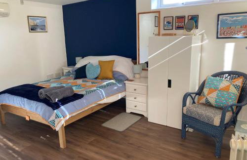 Self-contained cosy garden room Seven Sisters - Foto 25