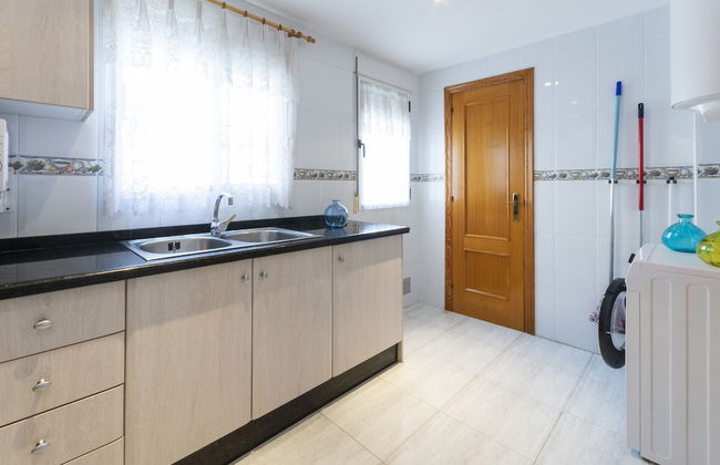 Estornell With 2 Bedrooms and 1 Bathrooms - Foto 9