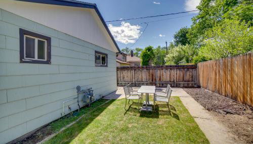 Relax Fireside! Tahoe Area Home 28 Mi to Slopes - Foto 2