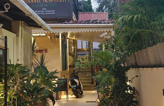 shradha luxury room - Photo 36