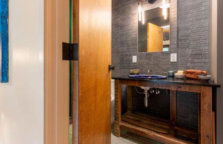 Modern Catskills Escape w Open Living Steam Shower Hot Tub w Mountain Views Minutes from Woodstock Trails Suncliff Vista - Foto 21