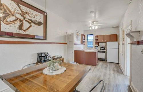 Tiger Lair Walk to CC Historic Downtown COS 4BR - Foto 15