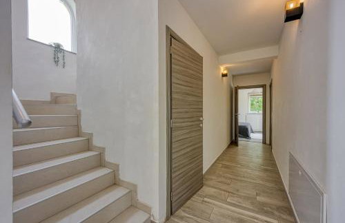 Villa LUMARE AQUA - Pool, Jacuzzi & Garden - Foto 30