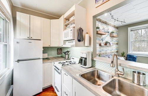 half Mi to Beach and Lake Michigan Condo with Pool! - Foto 12