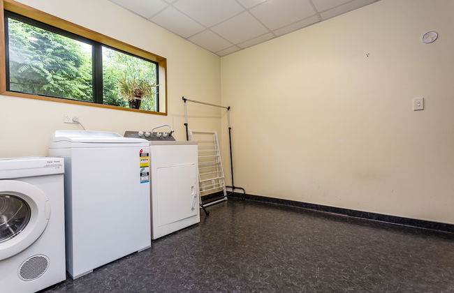 Oasis on Belmont Lane - Photo 10