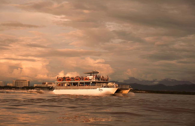 Dîner-croisière avec spectacle - Photo 3