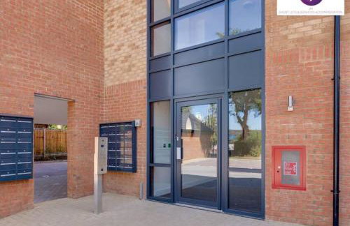 Stevenage Luxury 1Bed Apartment - Sleeps 4-WIFI-Free Parking- By JM Short Lets & Serviced Accommodation - Foto 25