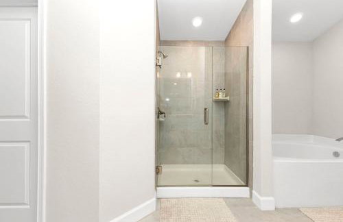 4BR Retreat Near Warm Mineral Springs & Beaches - Foto 28