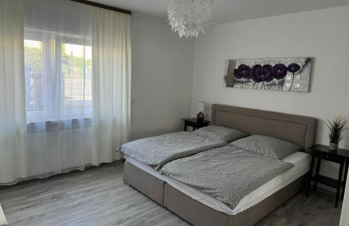 Traumhafte Kurstadt Apt Moderne 2ZKB Balkon P-Platz 7-24 Flexible Check-in - Foto 11