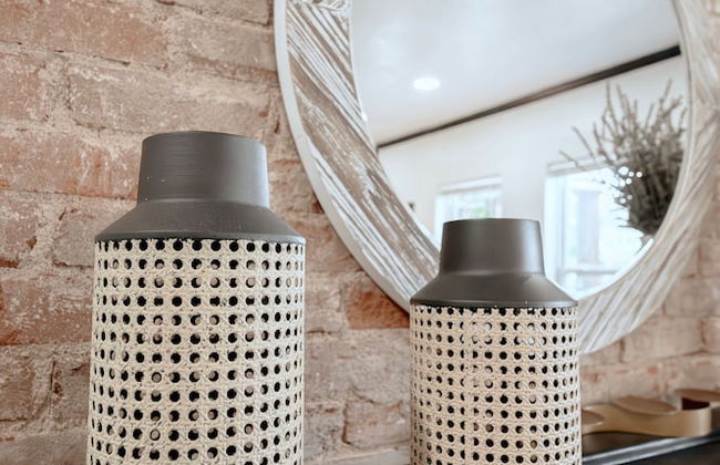 Cozy 6BR Home Near Plaza Dist -sleeps 15 - Photo 58