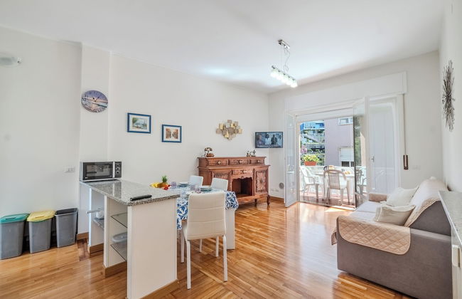 Les Petites Fleurs - Foto 13