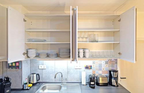 BesTime - Modernes 5BR Haus mit 2 Parkplätzen - Photo 12