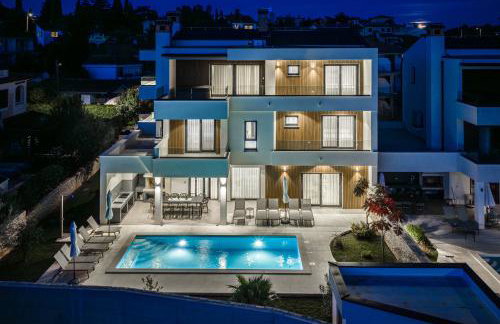 Luxury Villa del Sol - heated Pool & Hot tub - Foto 1