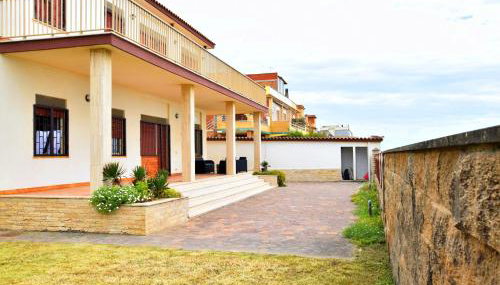 Seafront apartment in Villa , near Rome - Foto 4, Garden, Garden view