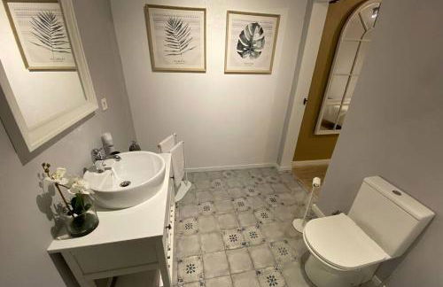 Craftsman's House - Photo 25