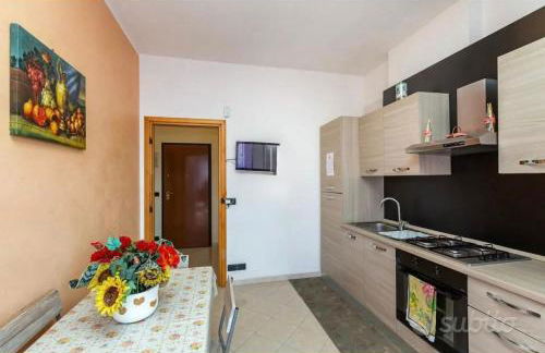 Appartamento posizione comoda - Photo 3