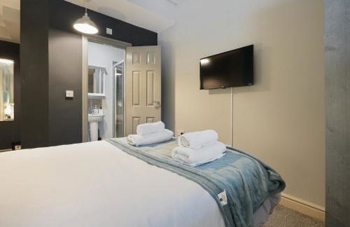 Extended Stays Welcome - Sleeps 11 - FREE Parking - Hosted by HG Horizon Properties - Foto 10