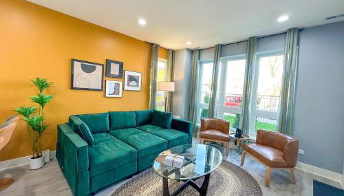 Spacious 3BR Family Oasis Sleeps 8 with Free Parking Near Medical District, Douglas Park and University of Illinois Chicago - Foto 2