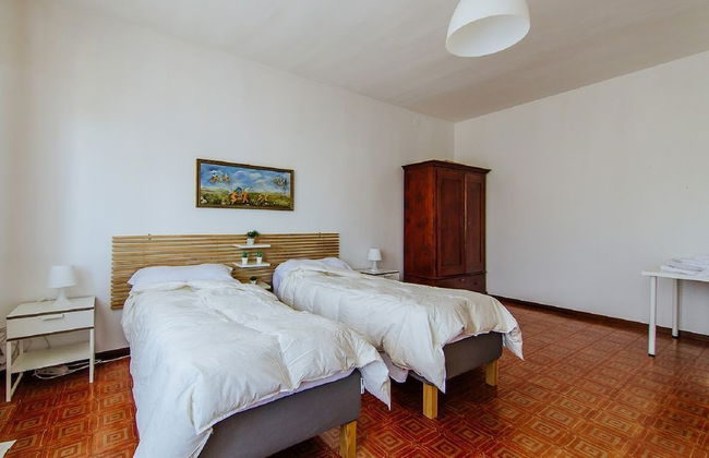 Welc-oM Manuela - Photo 1