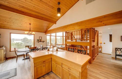 Stunning A-Frame Home with Views, 10 Mi to Okanogan! - Foto 14
