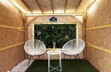 Private suite with jacuzzi sauna and garden - Foto 6