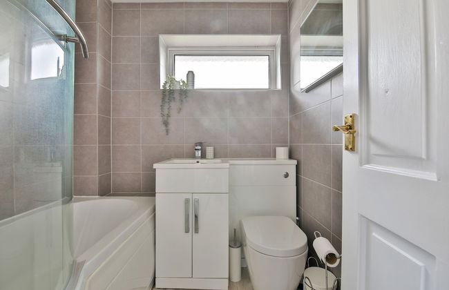 Spacious 3 Bedroom House in Barry - Foto 53