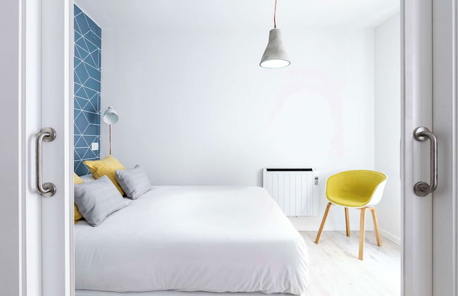 Mad Apartments by Olala Homes - Photo 3