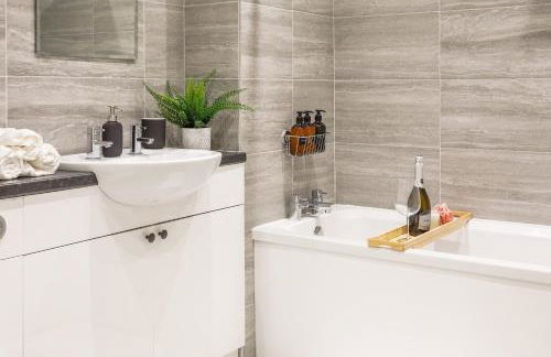 Cozy Coastal Getaway - Foto 7