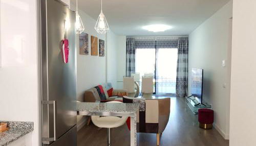 Boutique apartment near the beach, 1 Gbps Wi-Fi - Photo 3