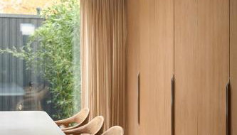 Elegant 4-Bed Townhouse Private Garden Parking - Foto 2