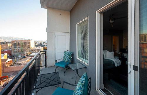 Convention Ctr - Stylish 2BD,2BA with Pool,Gym and Hot tub - Foto 10