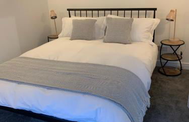 The Old Chapel Manton - Photo 9