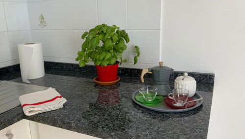 Al numero 5 - Foto 3