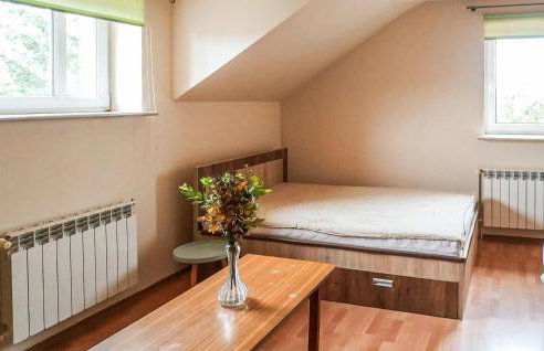 3 Bedroom Awesome Apartment In Klucze - Foto 7