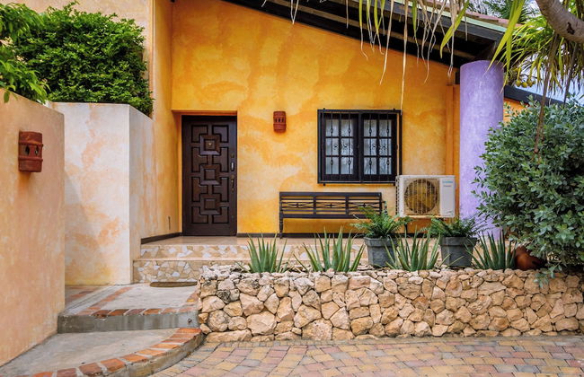 Mexican Style Villa With Private Pool, Free Utilities - Foto 17