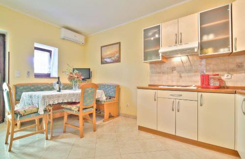 Idyllisches Apartment nur 500 Meter zum Strand mit Liegewiese und Grill - Foto 11