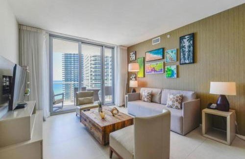 Beachfront Condo with Mesmerizing Views - Foto 2