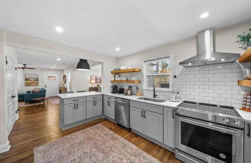 DwtnlParkPasslPizzaOvenlFirePitlYouTubeTVlKinglEV - Foto 24