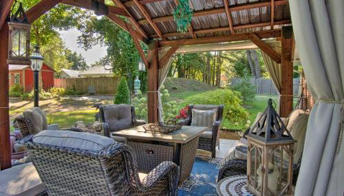 Charming Florence Getaway with Fireplace and Grill! - Foto 1