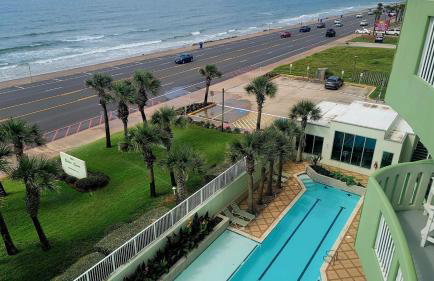 Embrace the refreshing breezes! - Foto 14