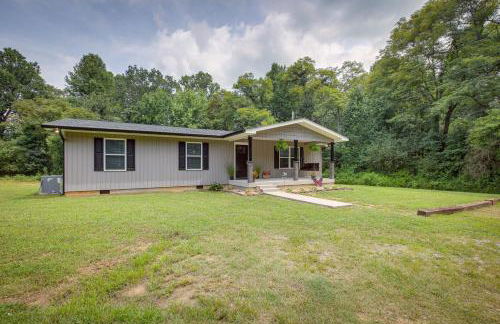 Serene Bryant Retreat with Private Hot Tub! - Foto 1