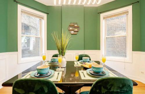 2 Bed Apt w/ Office, Free Parking, Near Wrigley - Foto 8