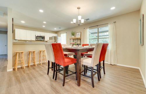 9 Mi to Downtown Home with Deck in San Antonio - Foto 7