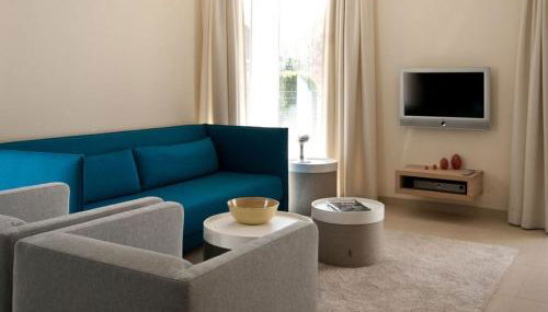 Deck 1 Modern Retreat - Foto 3, Other